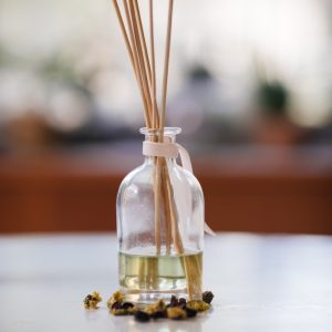 finished-reed-diffuser-diy-pop-shop-america-blog_square