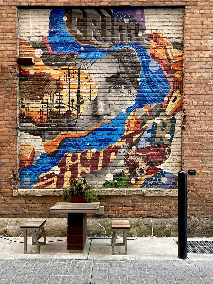 Detroit Travel Guide
