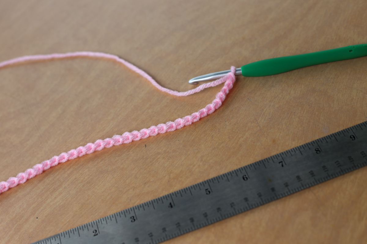 foundation row for washable crochet swiffer pad