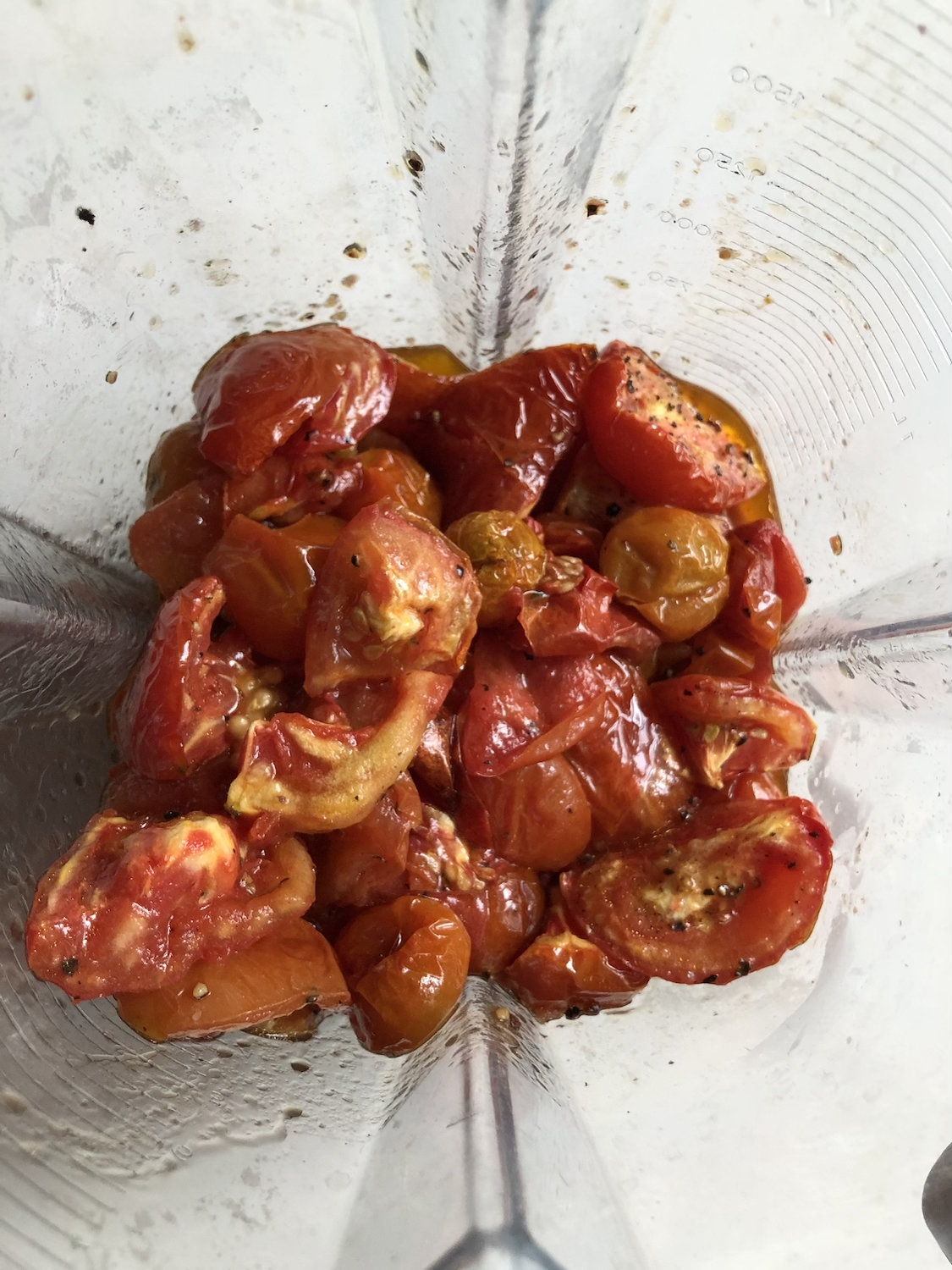 Easy Quick Roast Tomato Sauce Blender