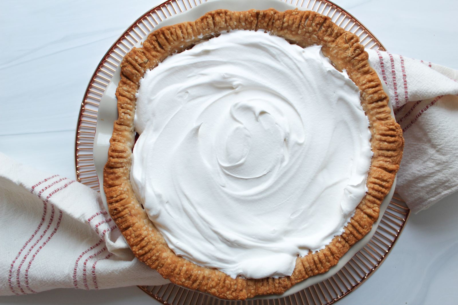 Cherry cream pie top view dessert 1