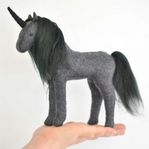 felt-unicorn-craft-making-kit-pop-shop-america_square