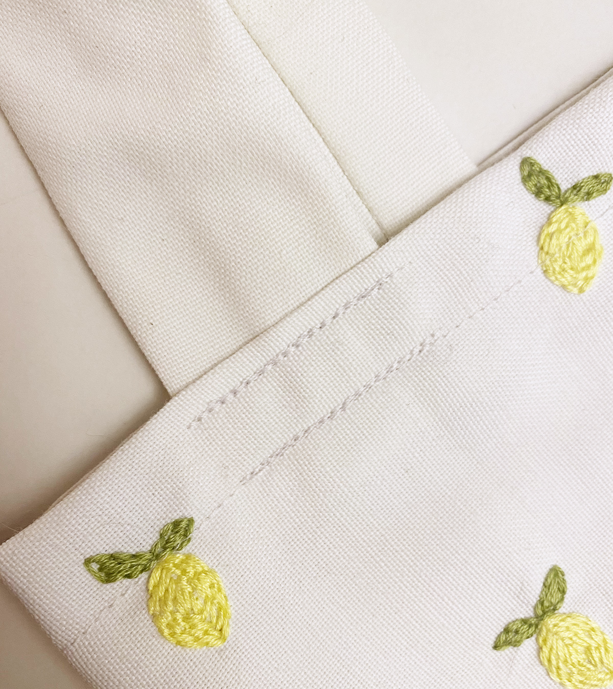 Lemon Embroidered Tote Bag 
