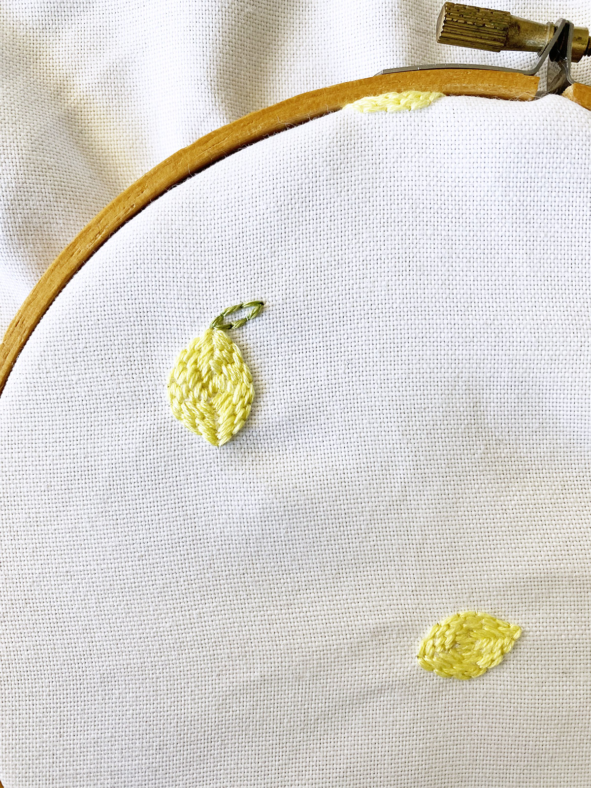 Lemon Embroidered Tote Bag 