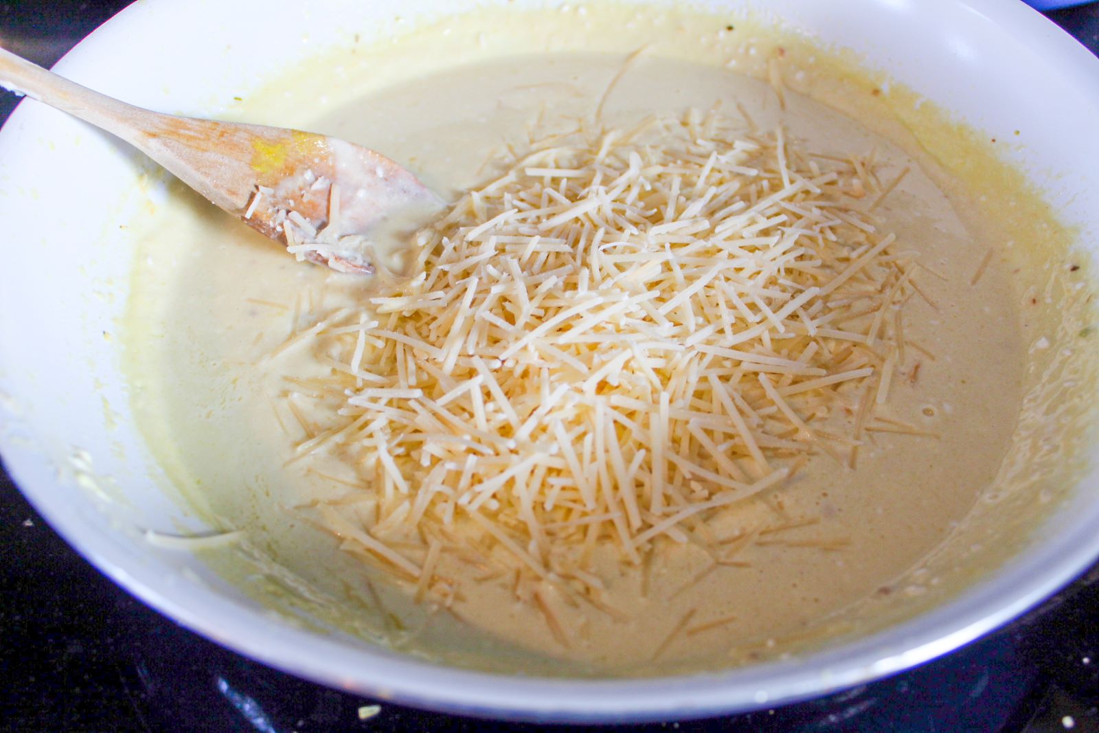 shredded parmesan in lemon garlic sauce for pasta 1