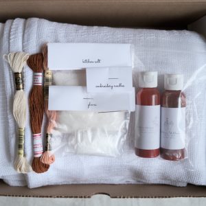 supplies-inside-the-november-dip-dye-blankets-box_square