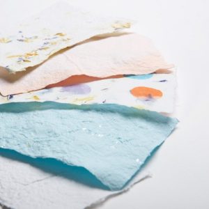 make your own hand made paper featured image