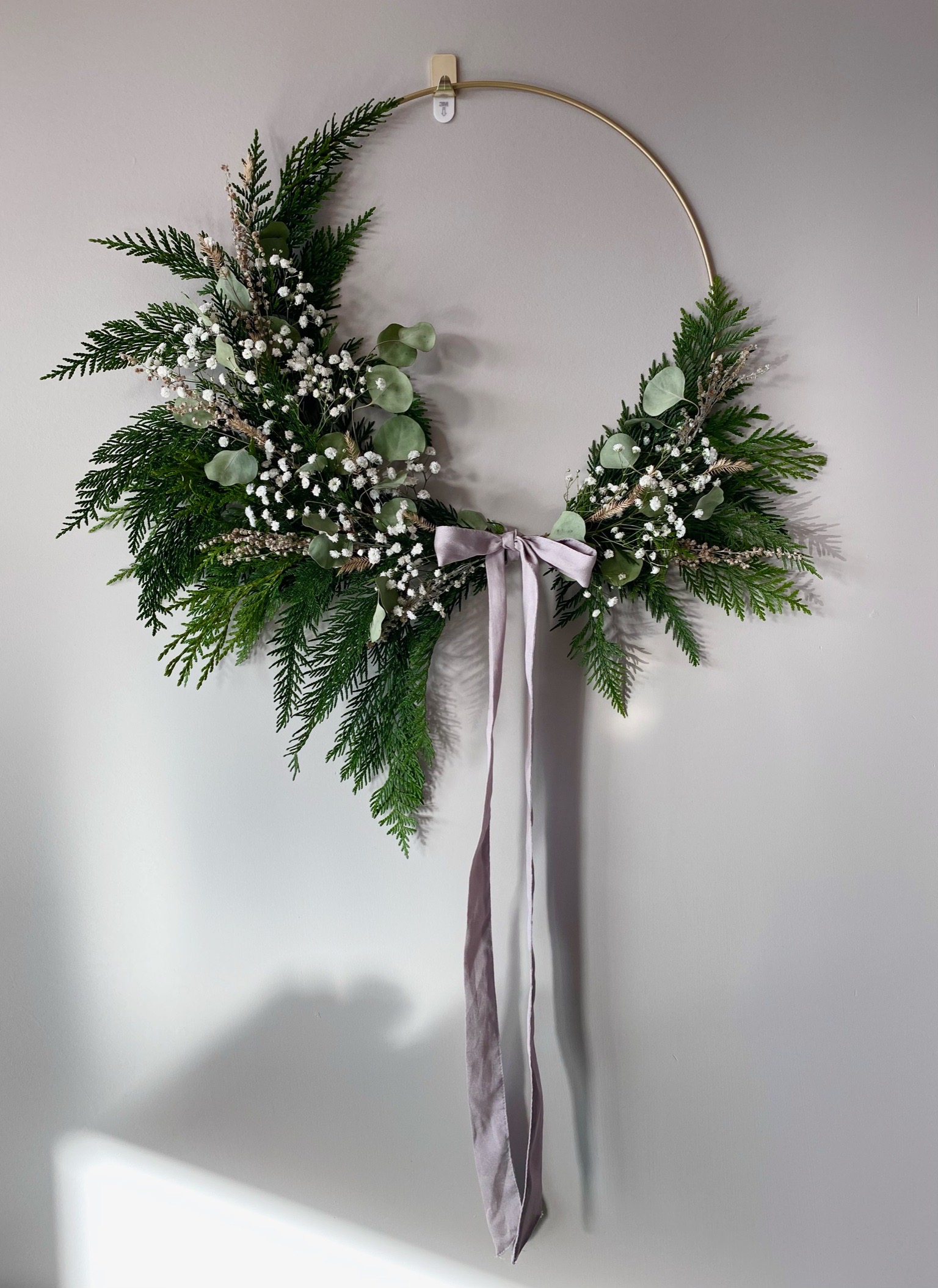 Modern Cedar and Dried Flower Holiday Wreath DIY