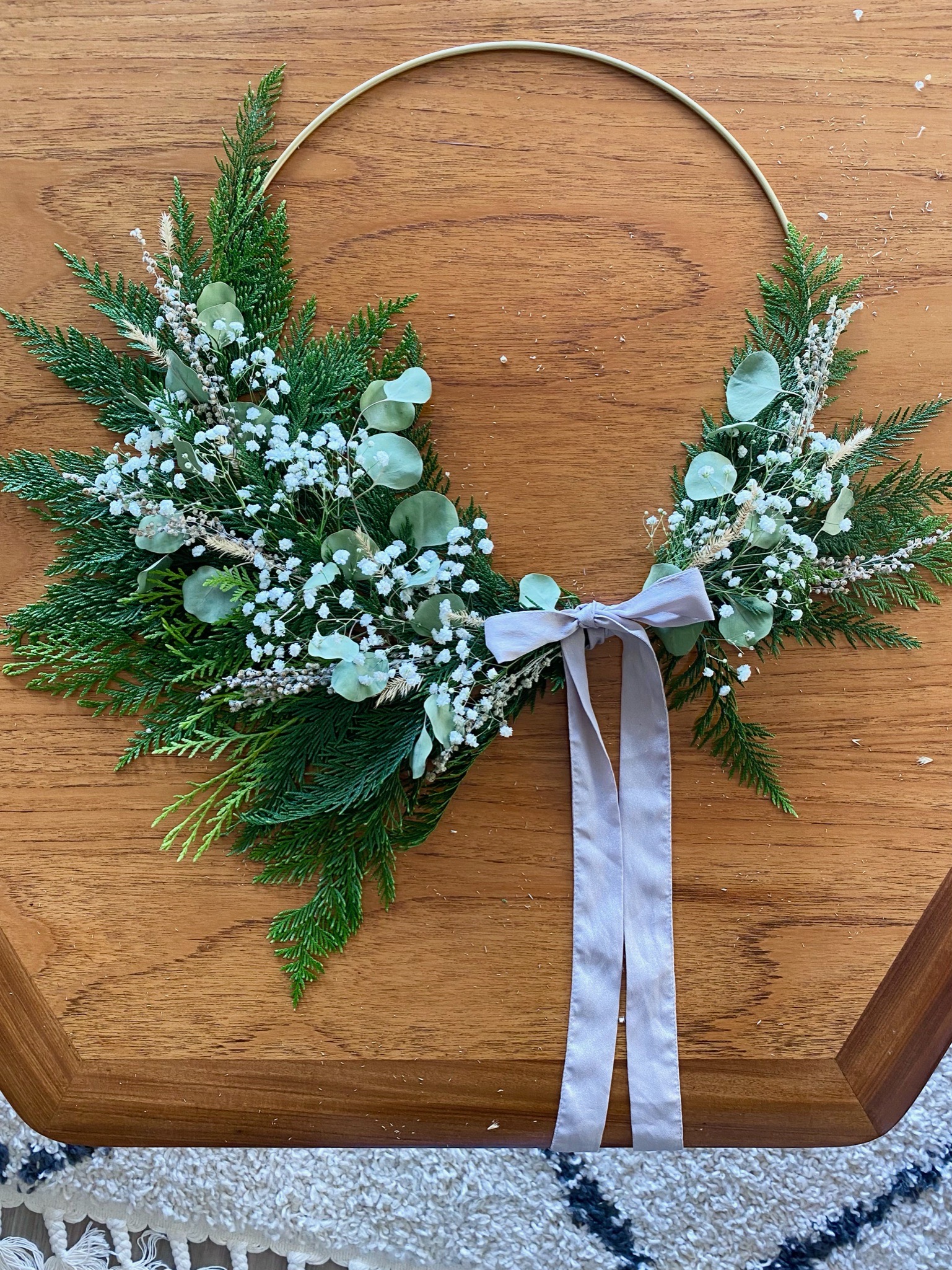 Modern Cedar and Dried Flower Holiday Wreath DIY
