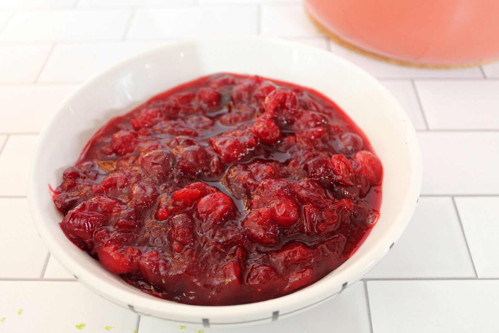 closeup chiptole lime cranberry sauce 1