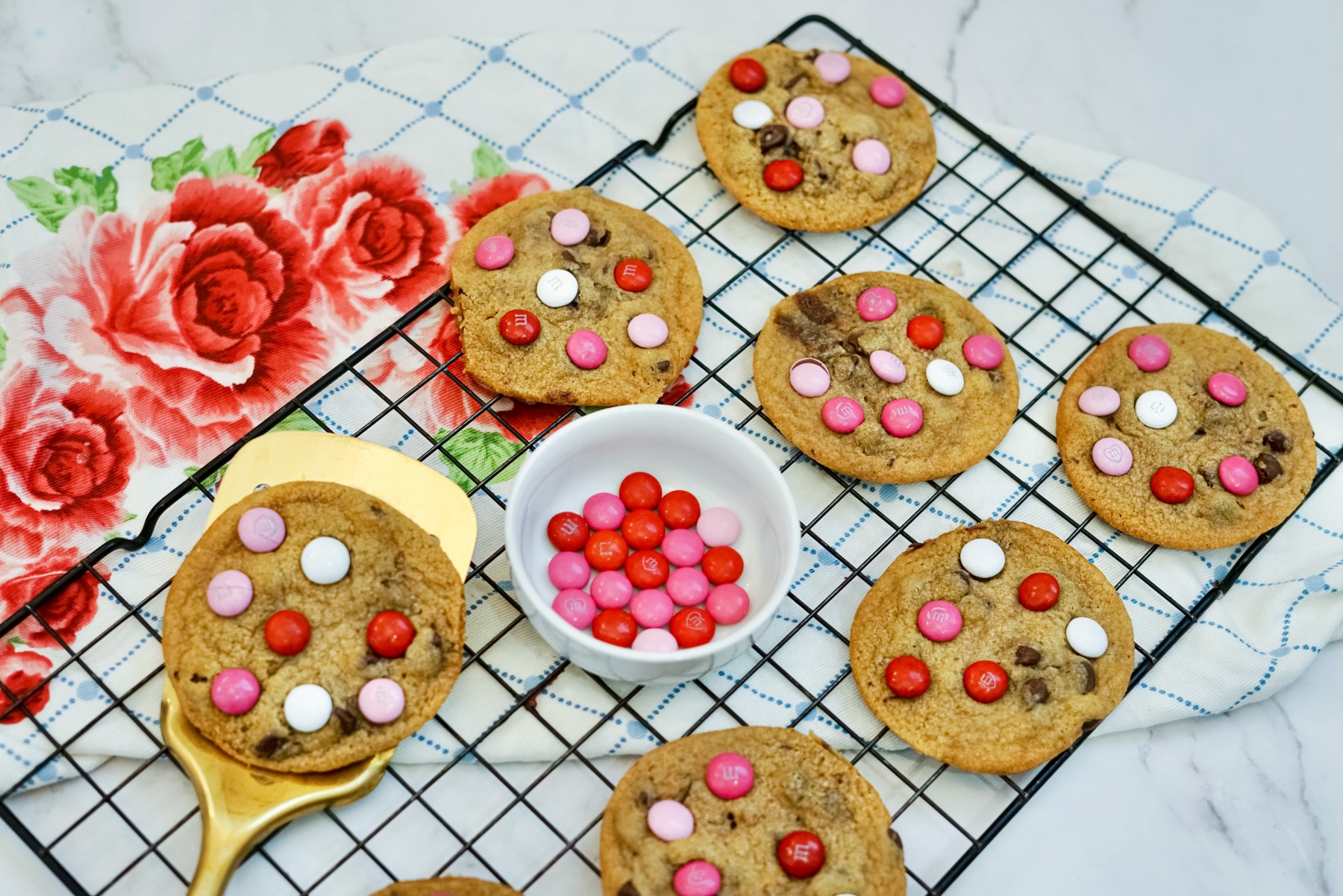 close up of valentine M&M cookies