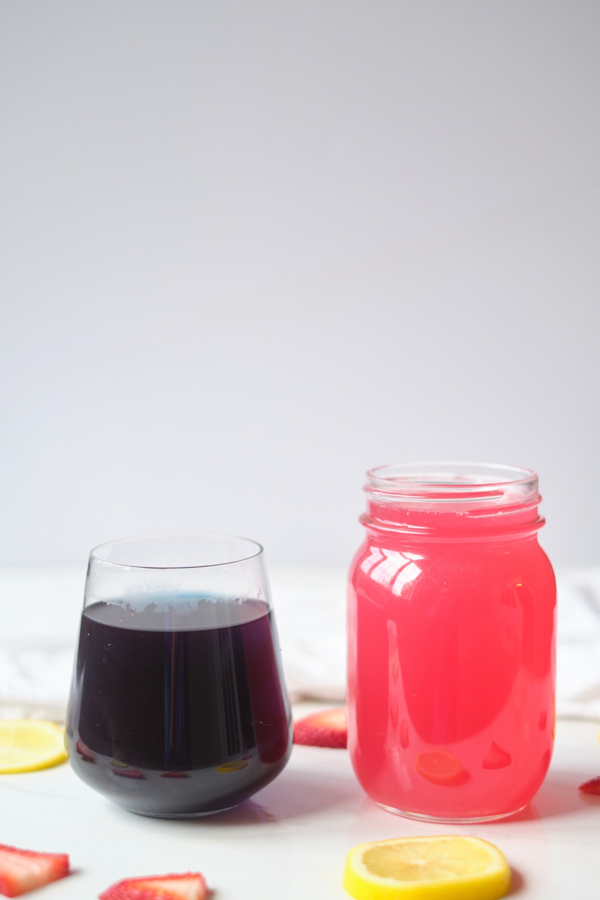 butterfly pea flower tea and strawberry lemonade