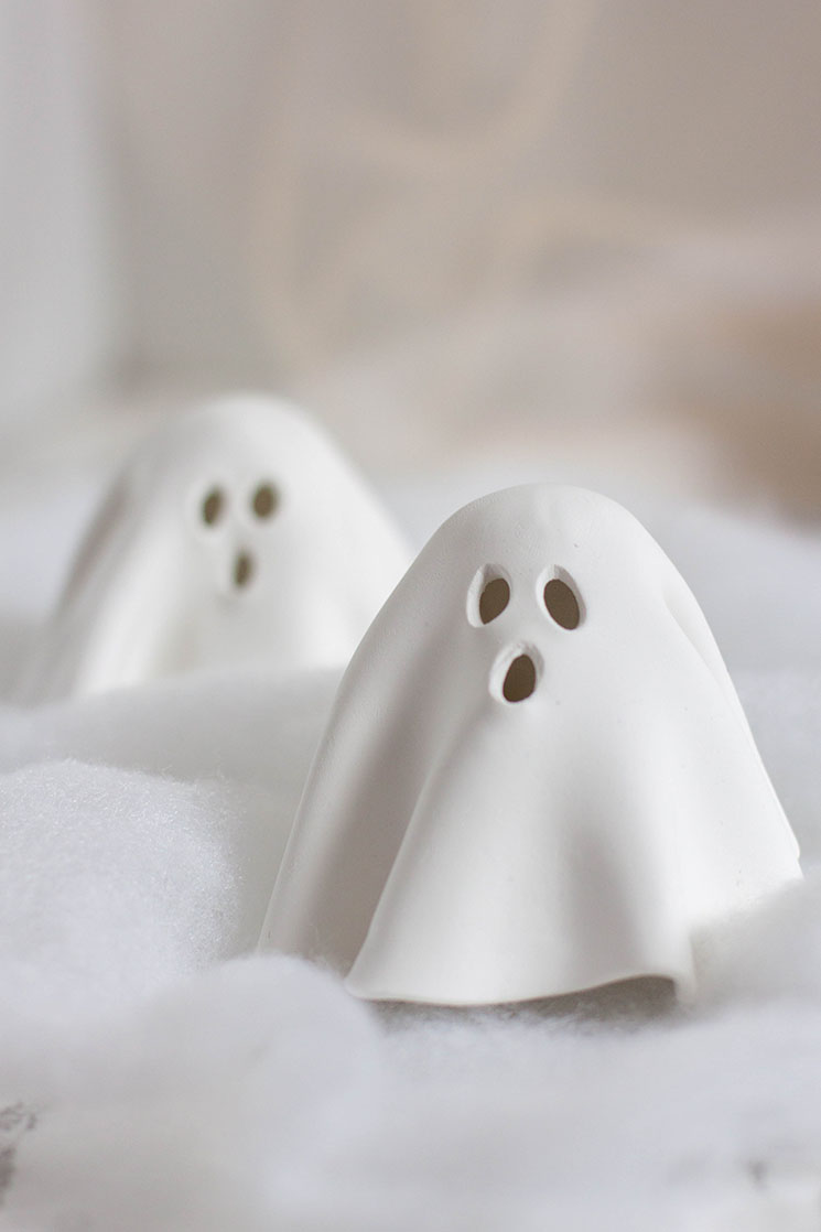 Easy Clay Ghosts DIY
