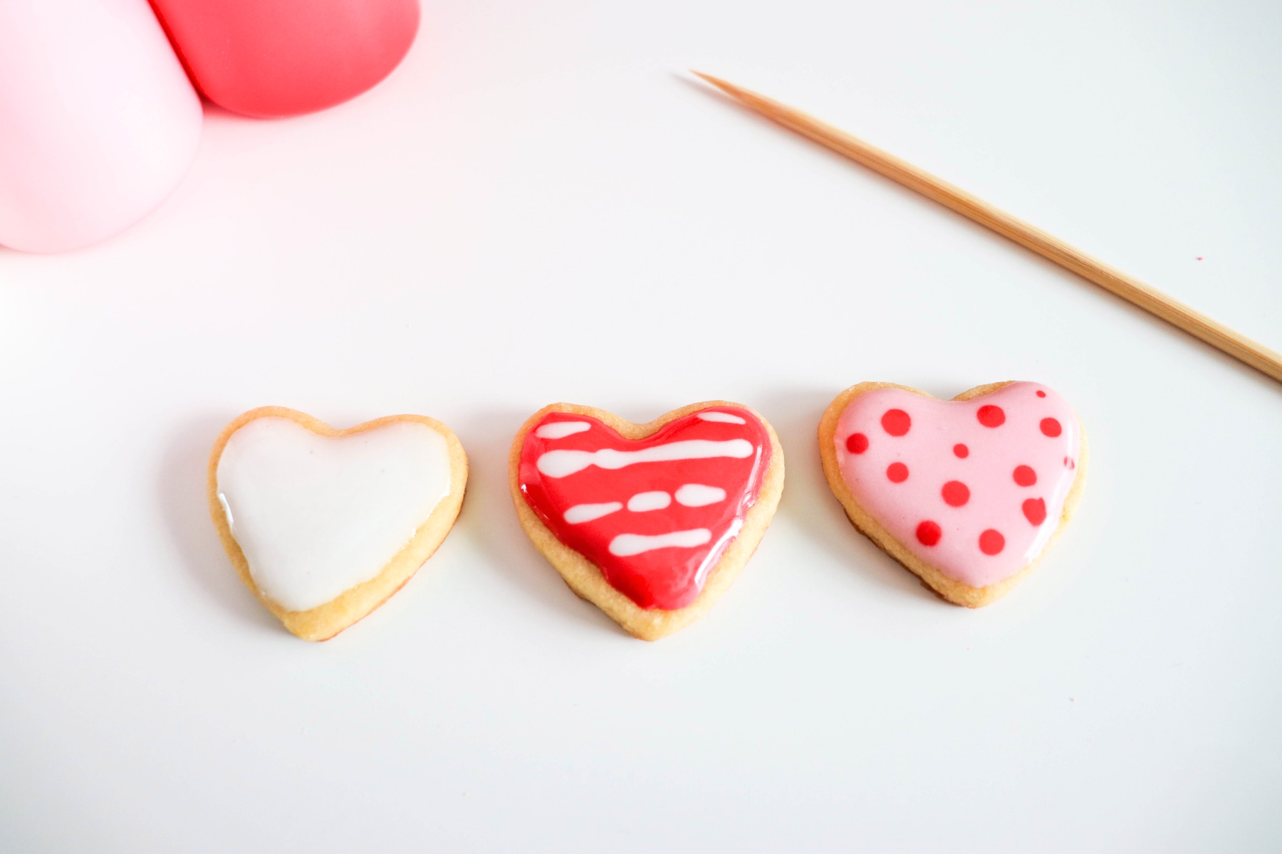 add a 2nd color of icing to the heart cookies