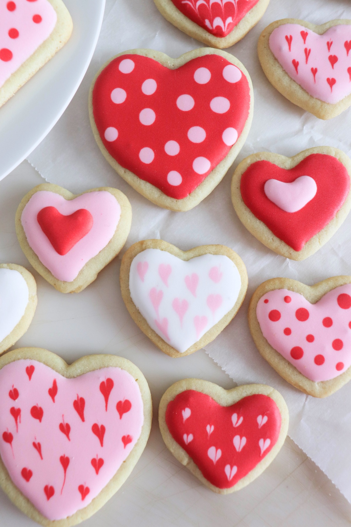 finished valentine heart cookie decorating tutorial