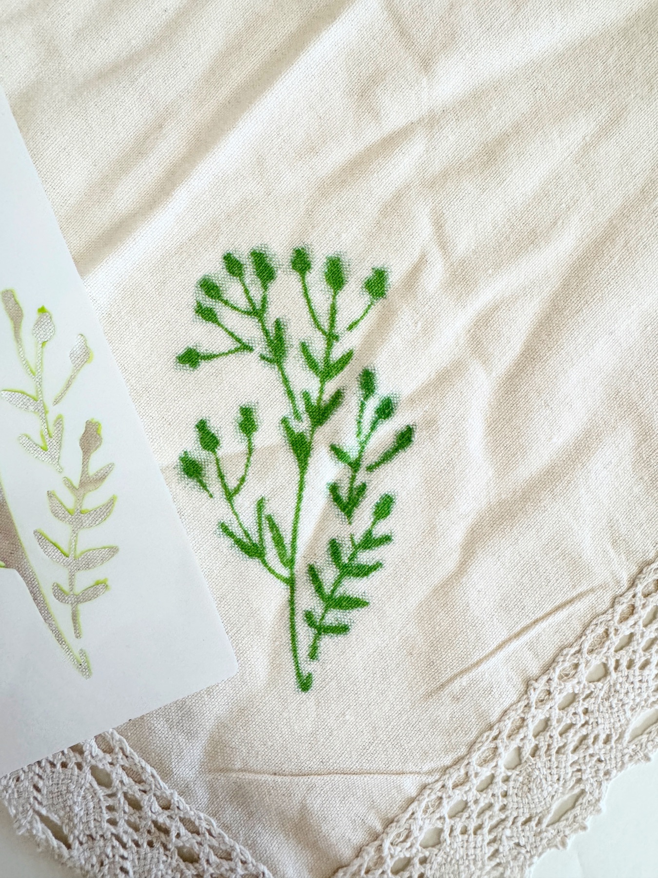 how to make a diy sharpie watercolor tablecloth web