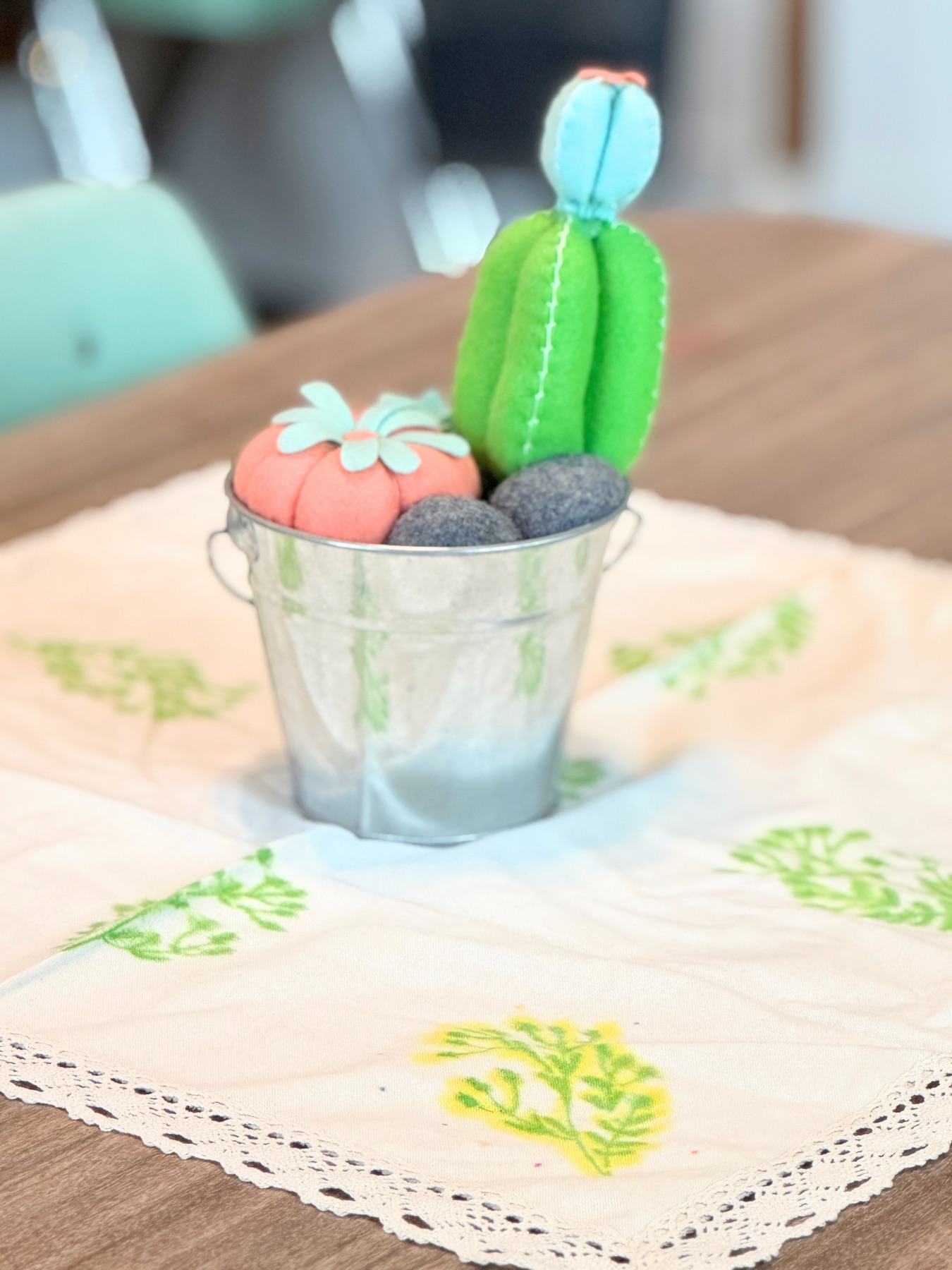 diy sharpie watercolor tablecloth web