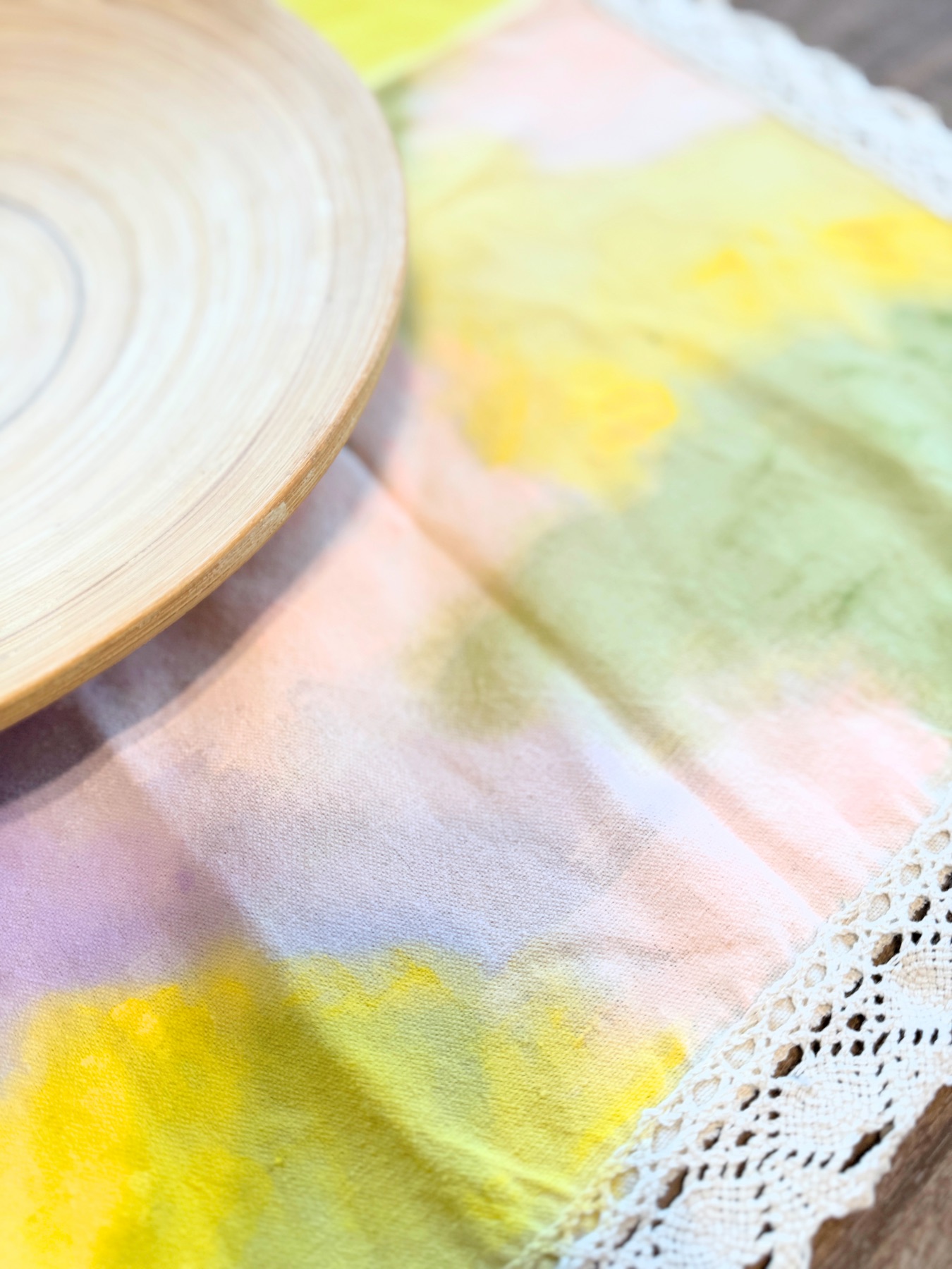 monet water lilies inspired diy tablecloth web