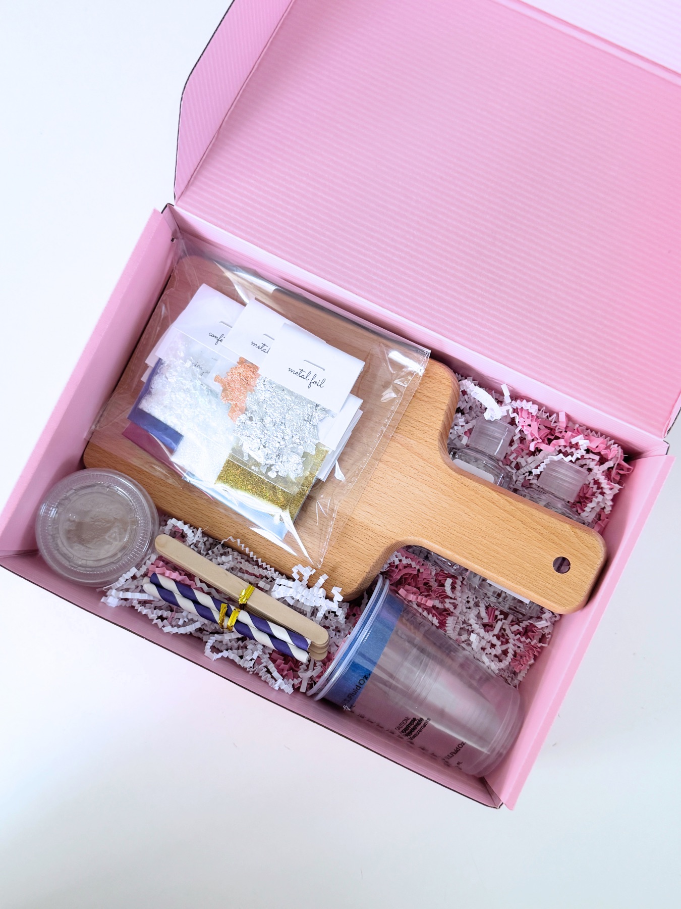 resin cutting board kit contents web