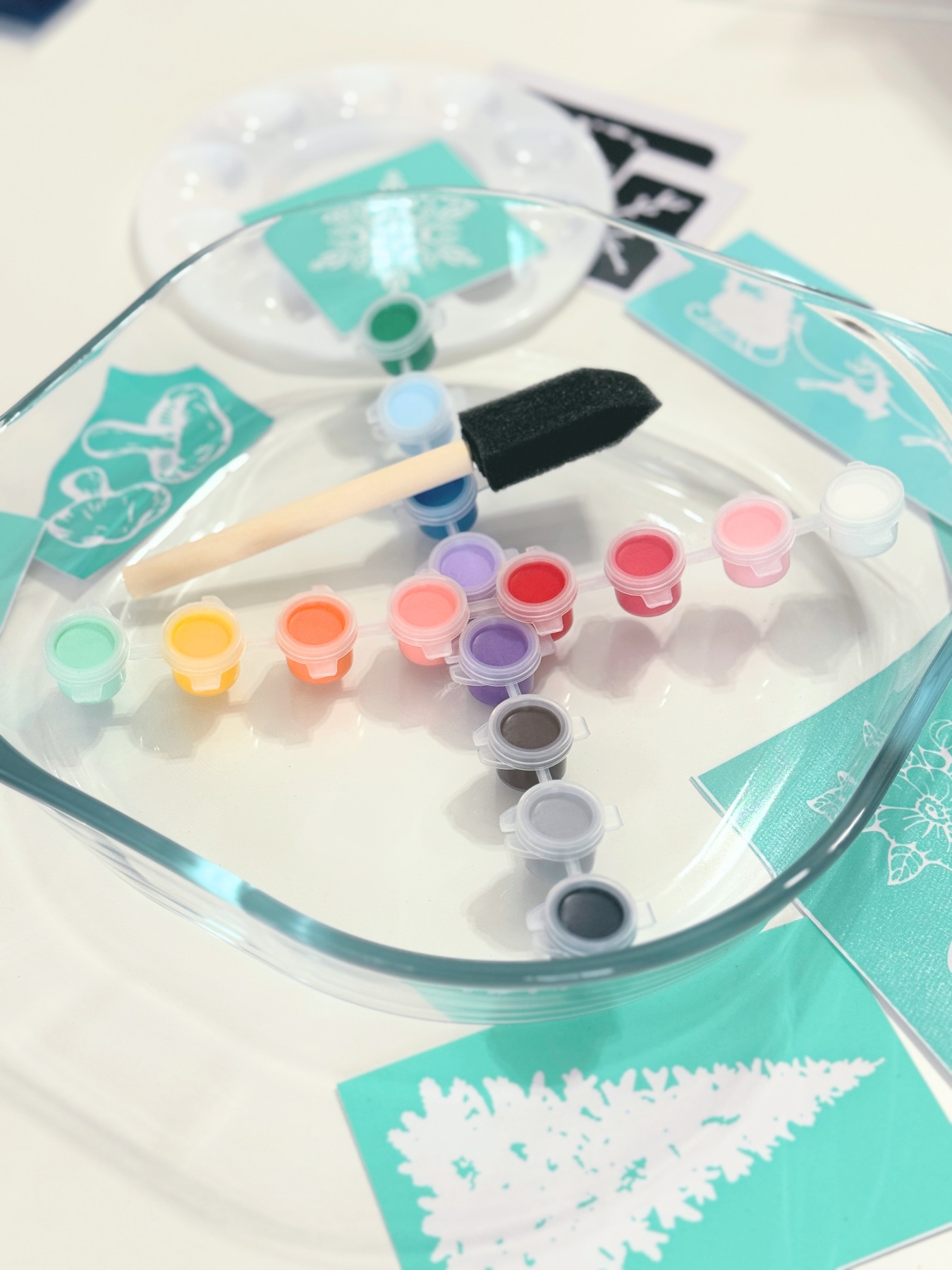 glass paint to make a diy painted bakeware dish
